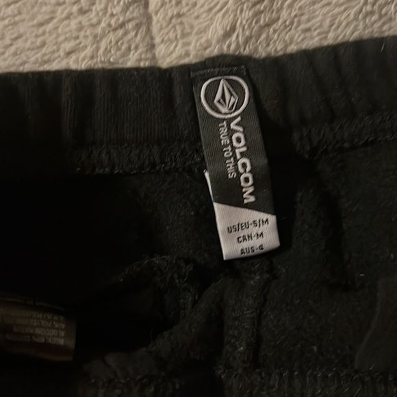 Kids Volcom sweats - Picture 2 of 3